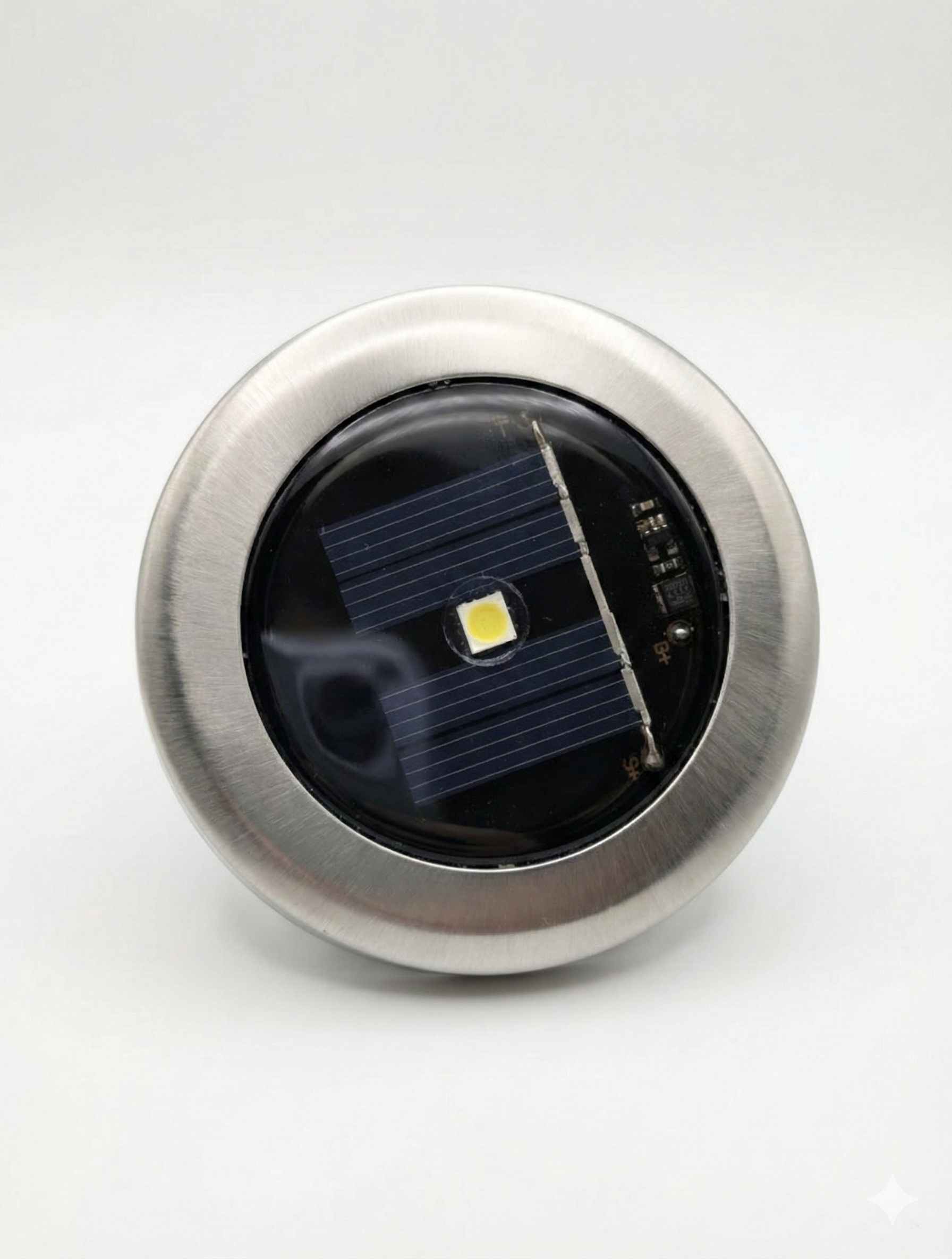 Solar Puck Light